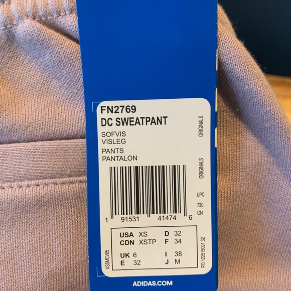 BNWT ⭐️ RARE⭐️ XS Adidas Daniëlle Cathari Joggers - Picture 7 of 9